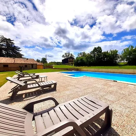 Le Jardin Du Matou Country Estate Near Eymet With Pool Holiday home