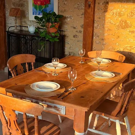 Holiday home Le Jardin Du Matou Country Estate Near Eymet With Pool