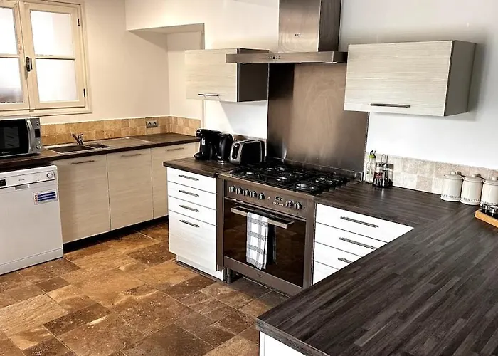 Lavanda House Grand Piscine * Roumagne